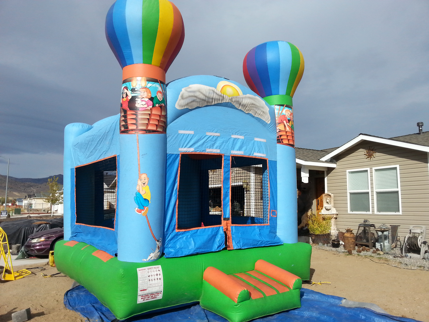 picture of bouncehouse