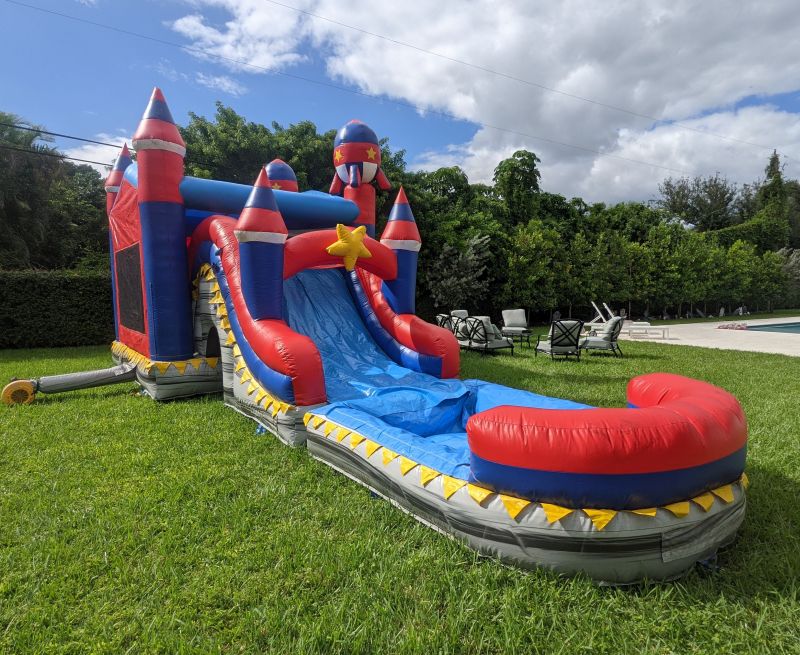 picture of inflatable slide