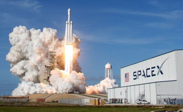 SpaceX Homepage