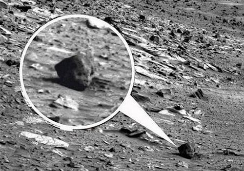 alien rock on mars